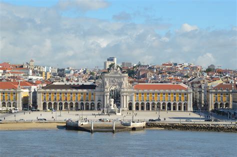 travel deals to lisbon portugal